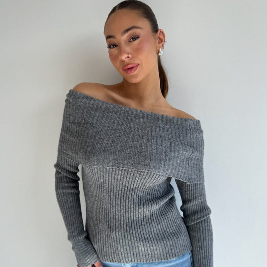 Maraki™ | Off-Shoulder Knit Top